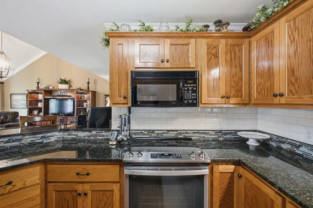 502 Fawn Court Burns TN 37029