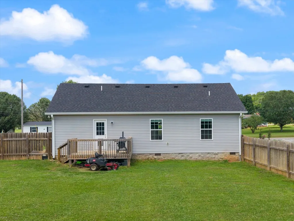 3607 Wynwood Drive Lewisburg TN 37091