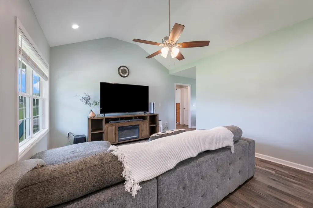 3607 Wynwood Drive Lewisburg TN 37091