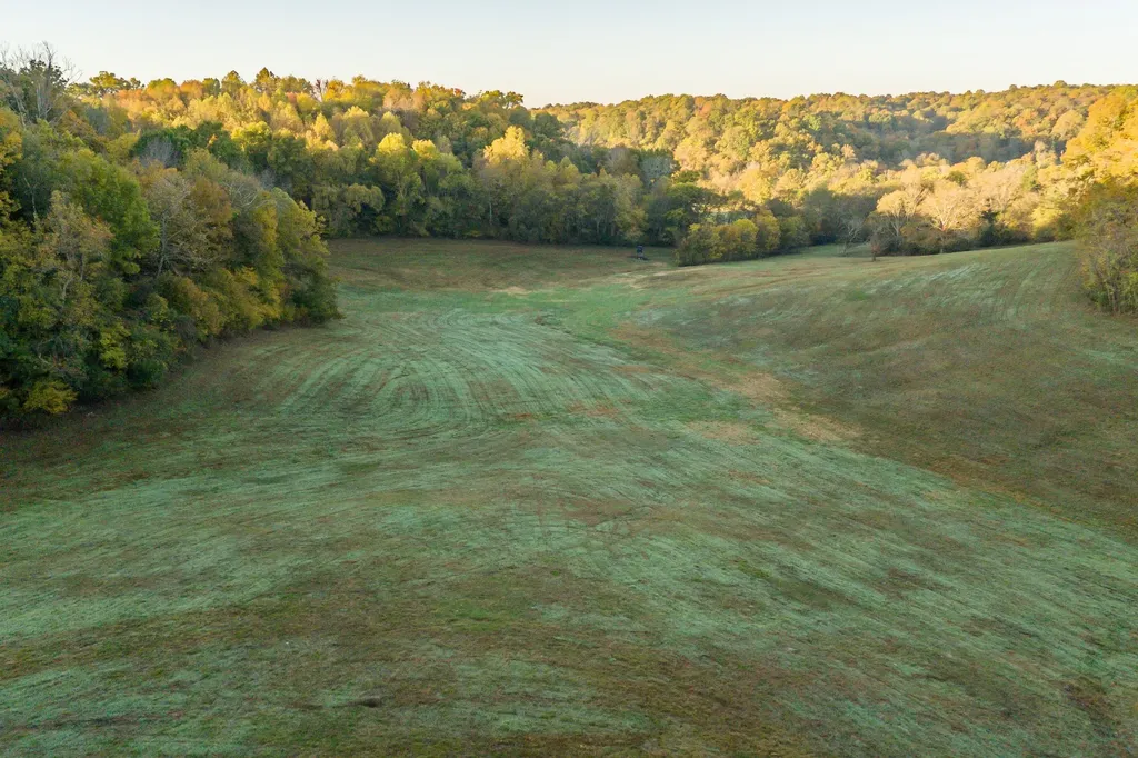 3899 Boston Theta Road Thompsons Station TN 37179