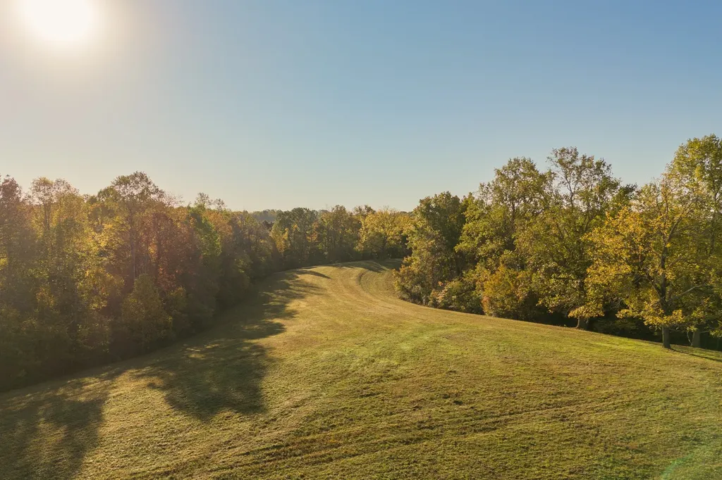 3899 Boston Theta Road Thompsons Station TN 37179