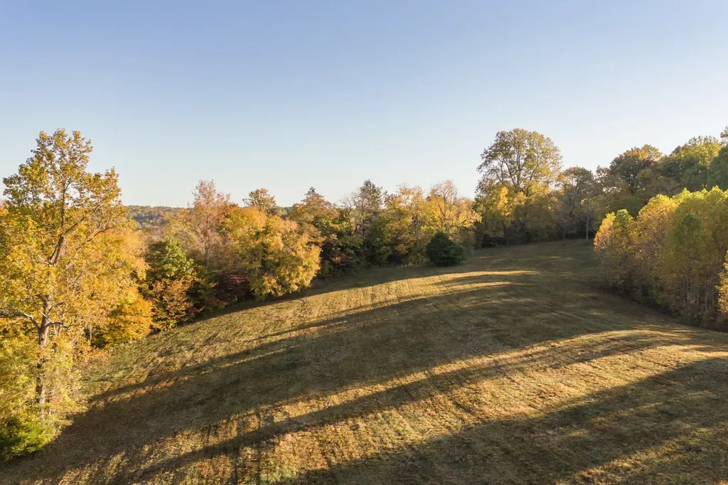3899 Boston Theta Road Thompsons Station TN 37179