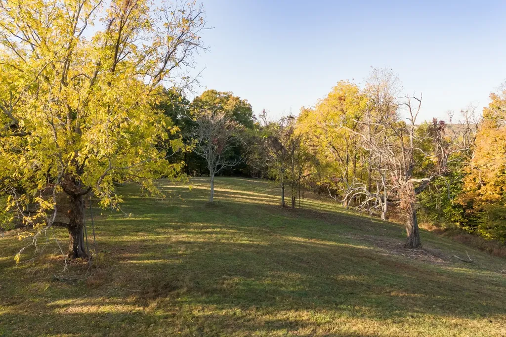 3899 Boston Theta Road Thompsons Station TN 37179
