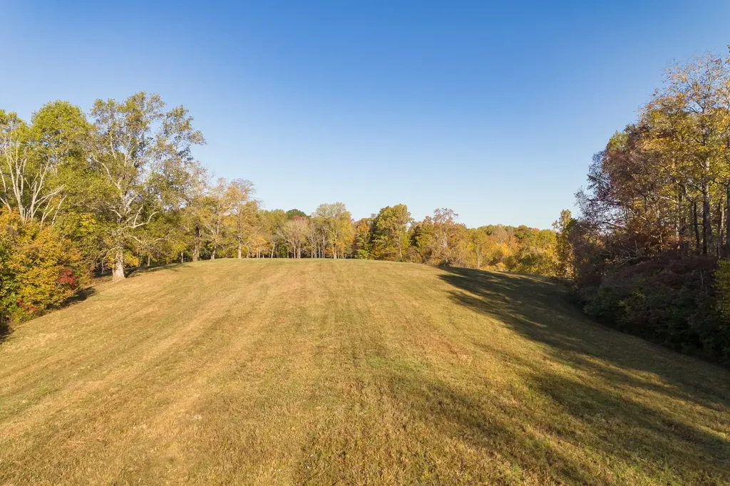 3899 Boston Theta Road Thompsons Station TN 37179