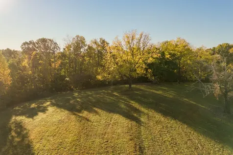 3899 Boston Theta Road Thompsons Station TN 37179
