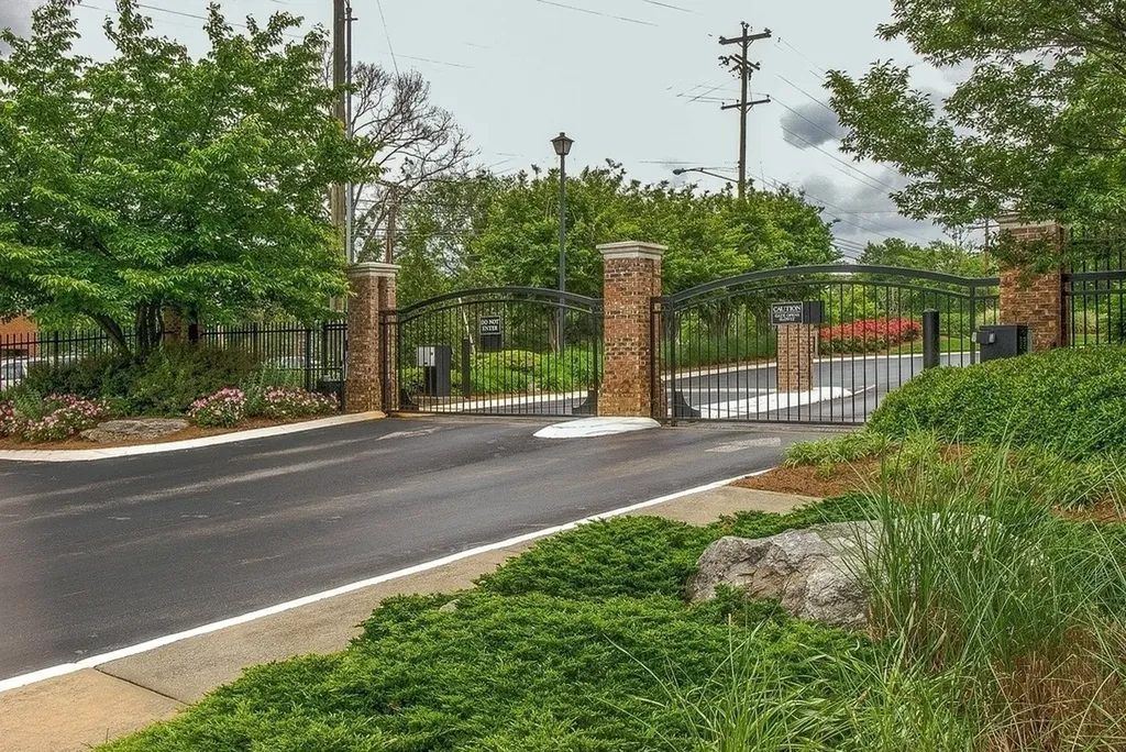 2025 Woodmont Boulevard Nashville TN 37215