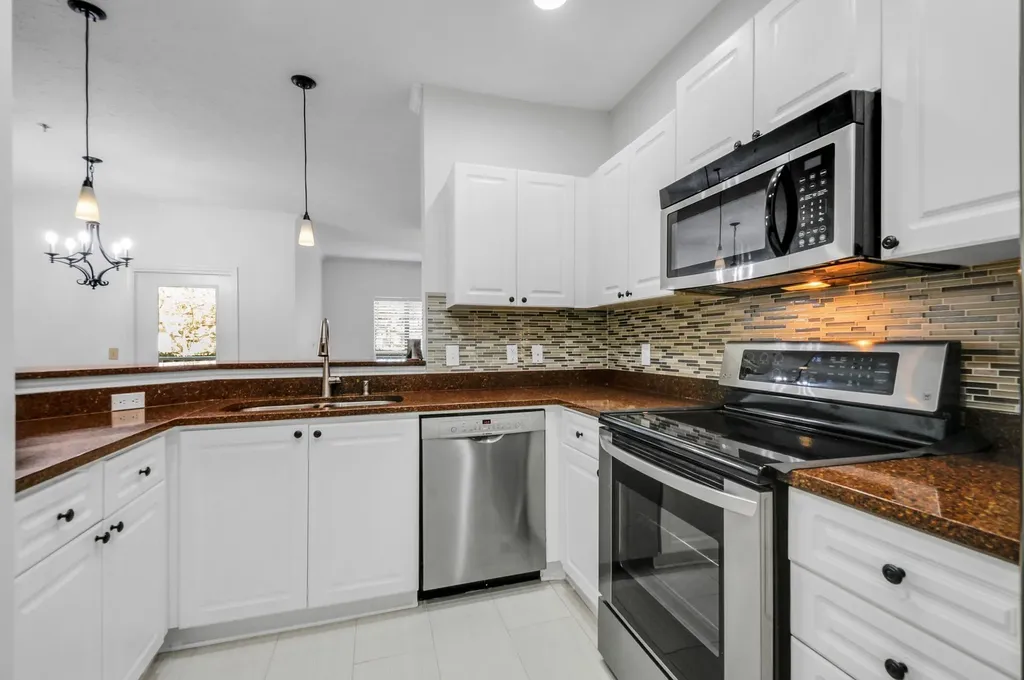 2025 Woodmont Boulevard Nashville TN 37215
