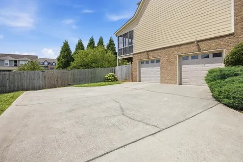 7922 Burgundy Circle Chattanooga TN 37421