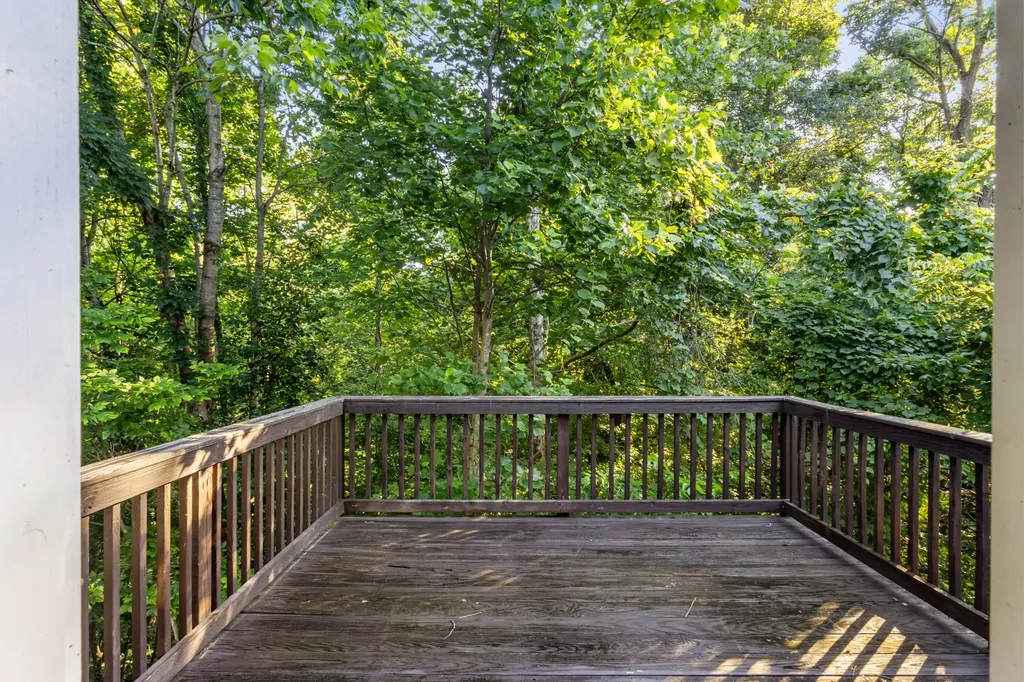 2627 Elkmont Drive Clarksville TN 37040