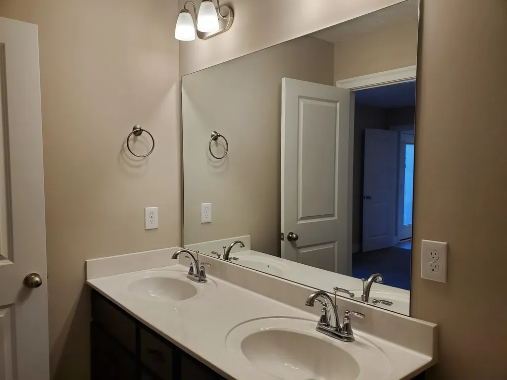 3009 Upstream Road Christiana TN 37037