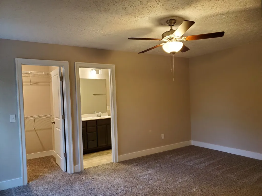 3009 Upstream Road Christiana TN 37037