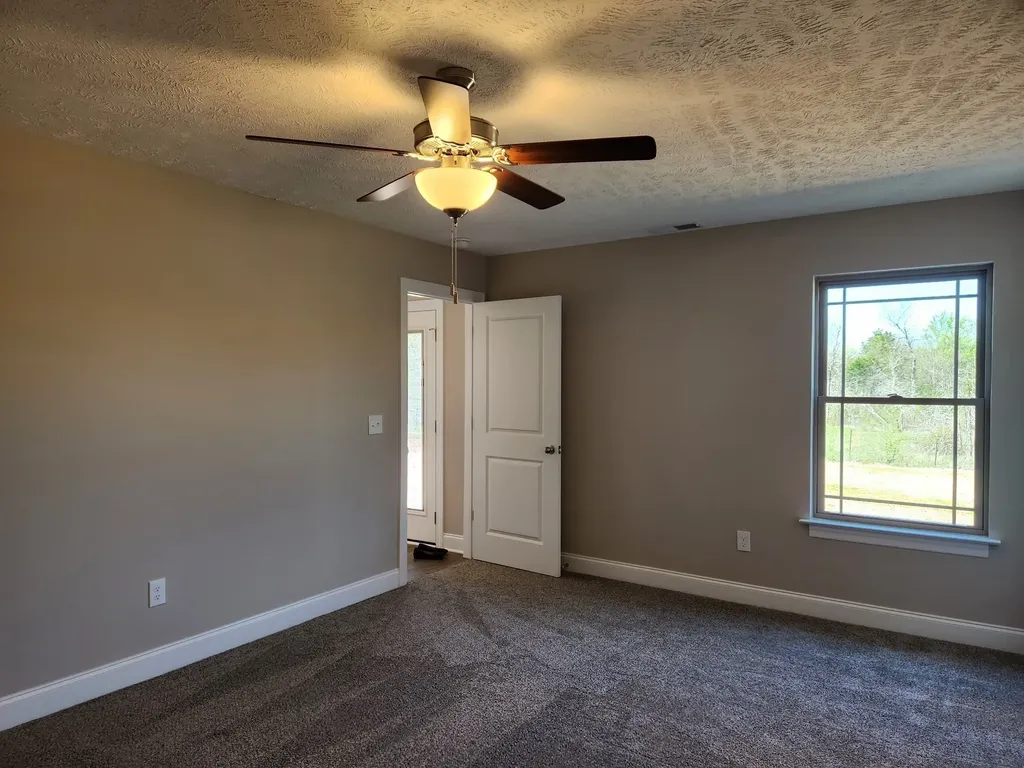 3009 Upstream Road Christiana TN 37037