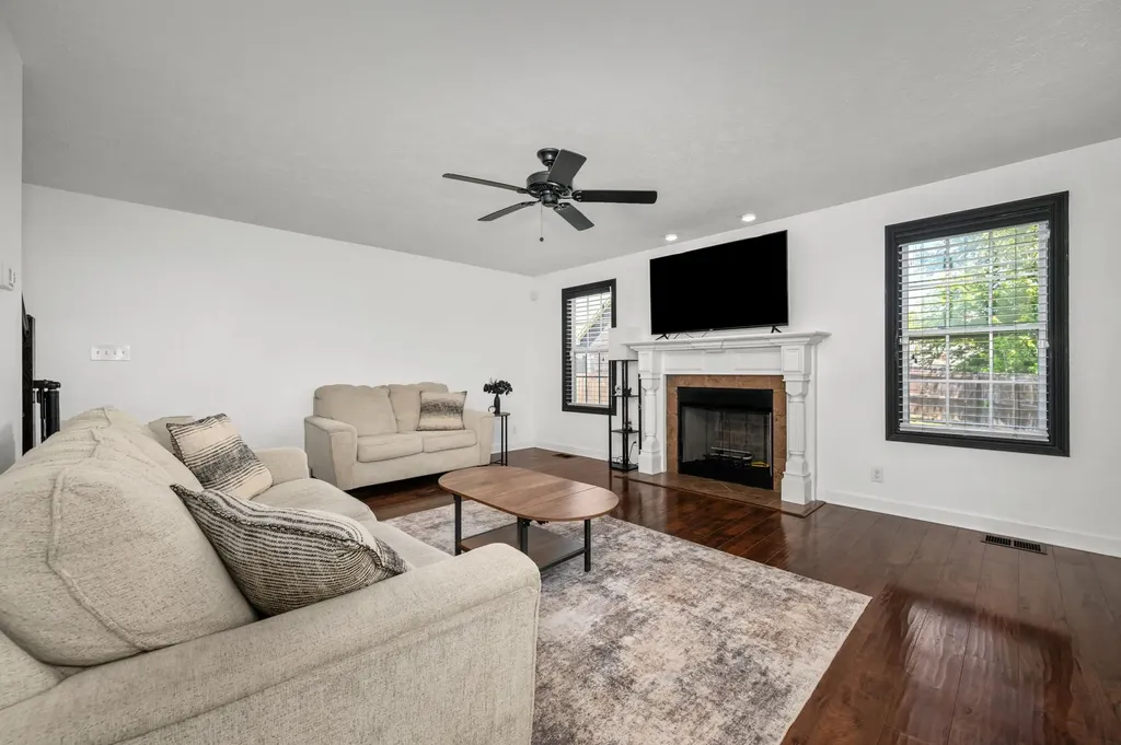 689 Fox Hound Drive Clarksville TN 37040