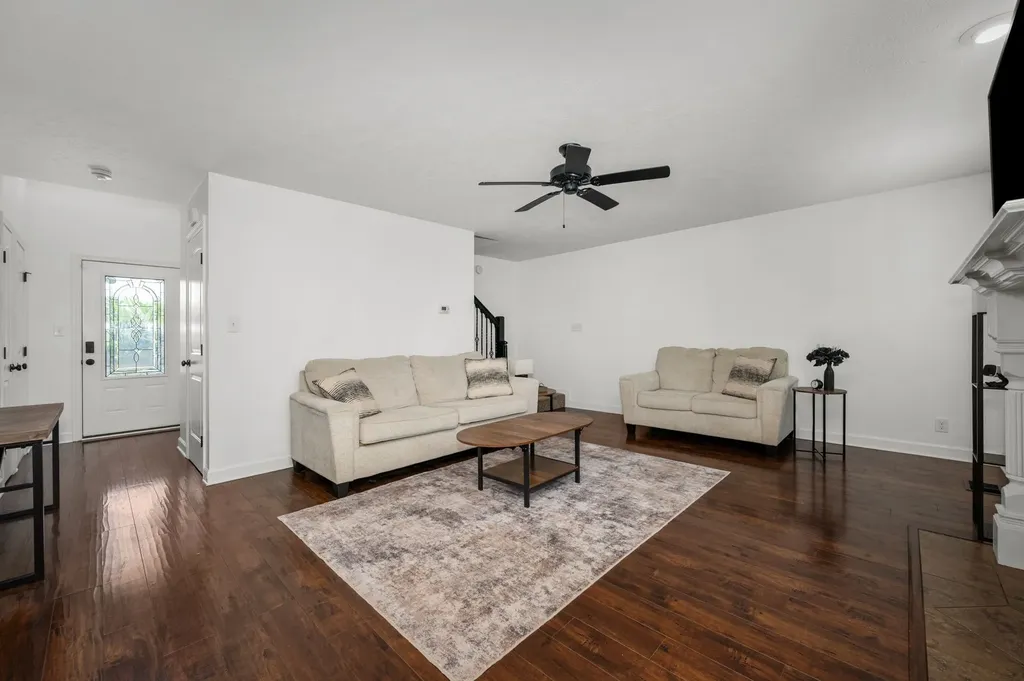 689 Fox Hound Drive Clarksville TN 37040