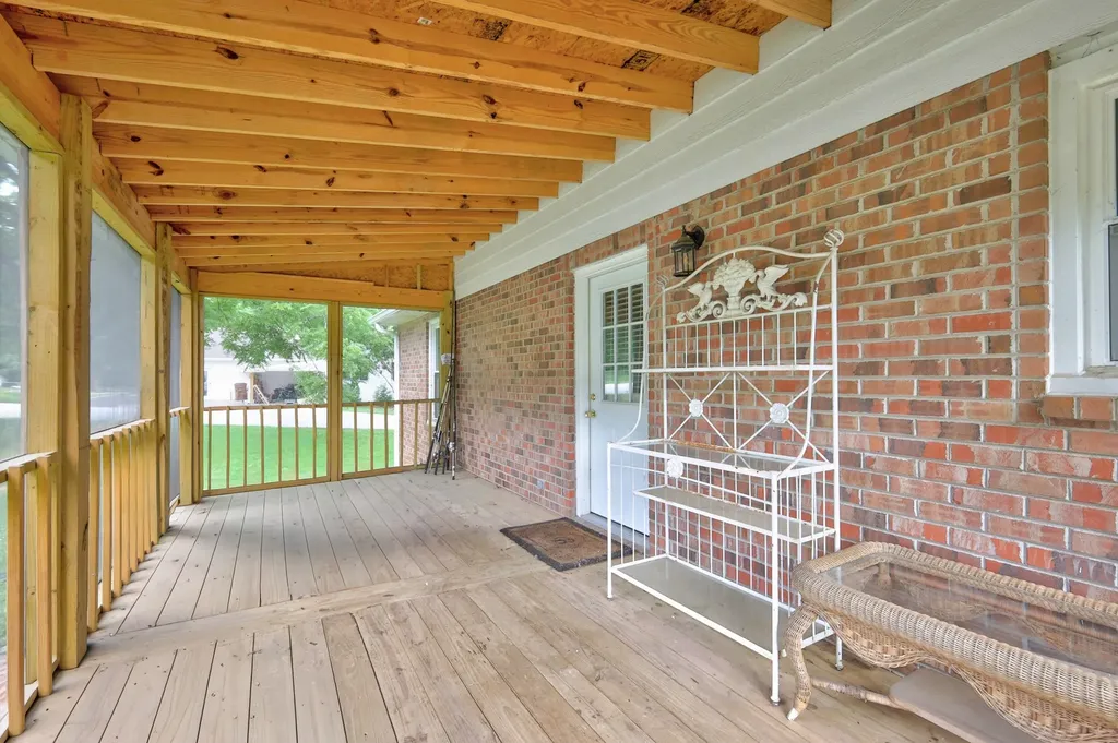 4218 Long Hollow Pike Goodlettsville TN 37072
