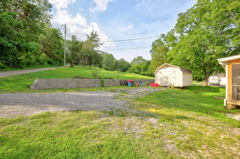4218 Long Hollow Pike Goodlettsville TN 37072