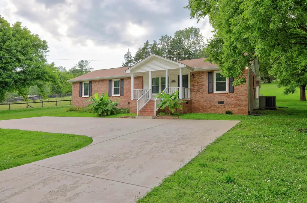 4218 Long Hollow Pike Goodlettsville TN 37072