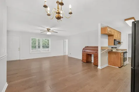 4218 Long Hollow Pike Goodlettsville TN 37072
