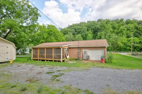4218 Long Hollow Pike Goodlettsville TN 37072