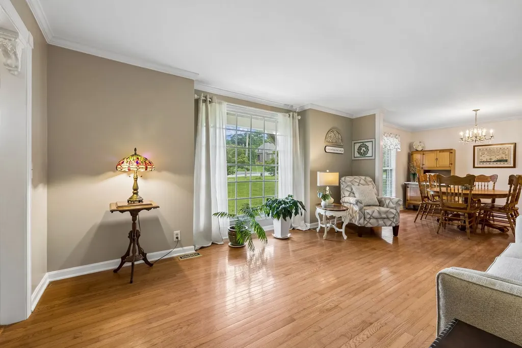 1996 Graceland Drive Goodlettsville TN 37072