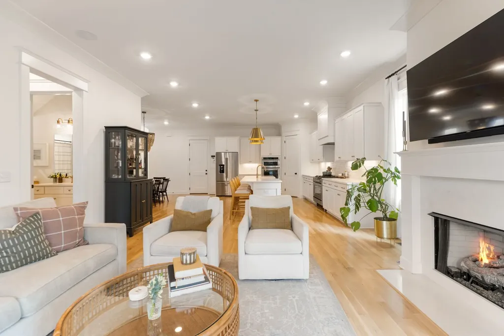 3650 Mayflower Place Nashville TN 37204