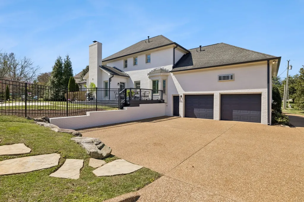 1412 Arrowhead Drive Brentwood TN 37027