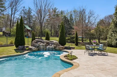 1412 Arrowhead Drive Brentwood TN 37027