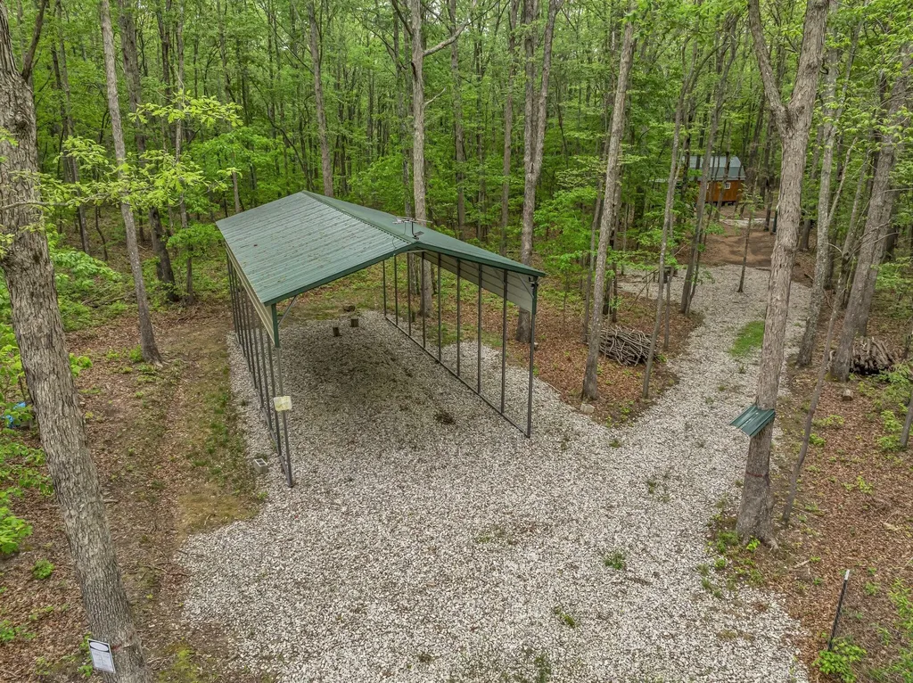 1034 Gadsden Way Spencer TN 38585
