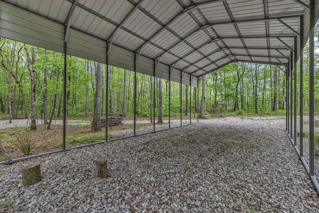 1034 Gadsden Way Spencer TN 38585