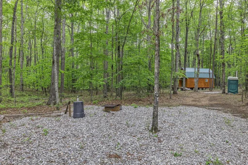 1034 Gadsden Way Spencer TN 38585