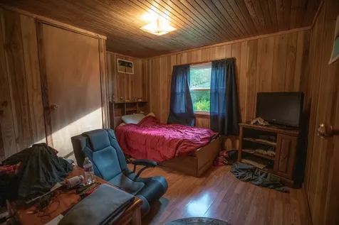 141 Zimmerman Street Hohenwald TN 38462