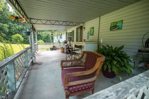 141 Zimmerman Street Hohenwald TN 38462
