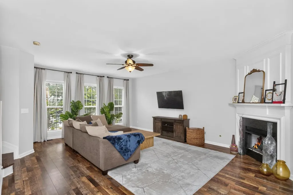 7252 Highway 70, S Nashville TN 37221