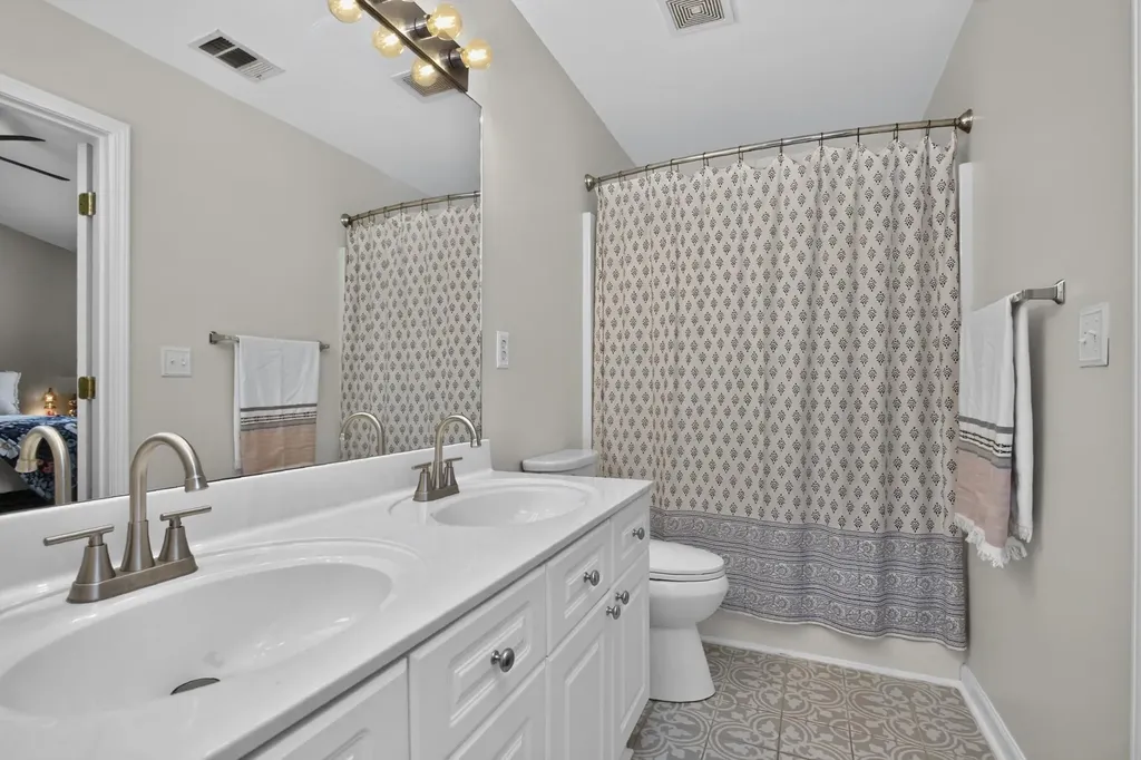 7252 Highway 70, S Nashville TN 37221