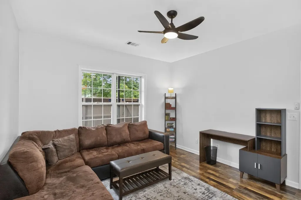 7252 Highway 70, S Nashville TN 37221