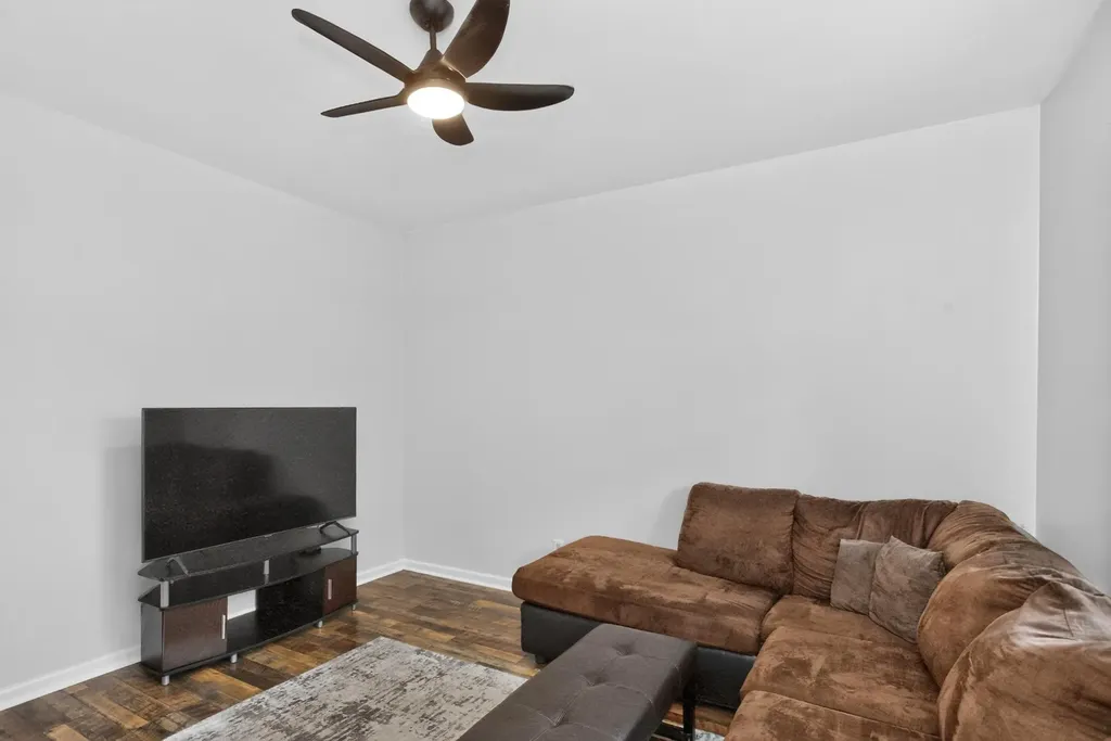 7252 Highway 70, S Nashville TN 37221