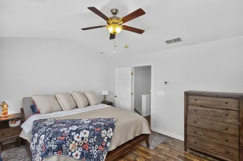 7252 Highway 70, S Nashville TN 37221