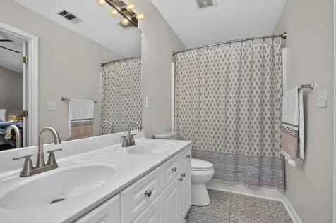 7252 Highway 70, S Nashville TN 37221