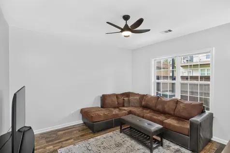 7252 Highway 70, S Nashville TN 37221
