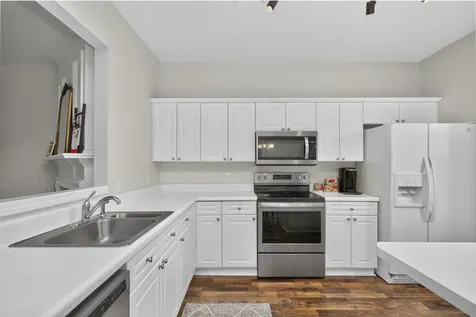7252 Highway 70, S Nashville TN 37221