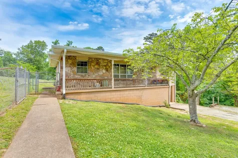 207 Regal Drive Chattanooga TN 37415