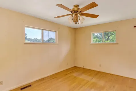 207 Regal Drive Chattanooga TN 37415