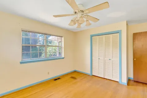207 Regal Drive Chattanooga TN 37415