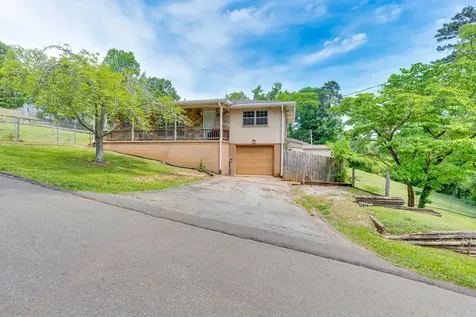 207 Regal Drive Chattanooga TN 37415