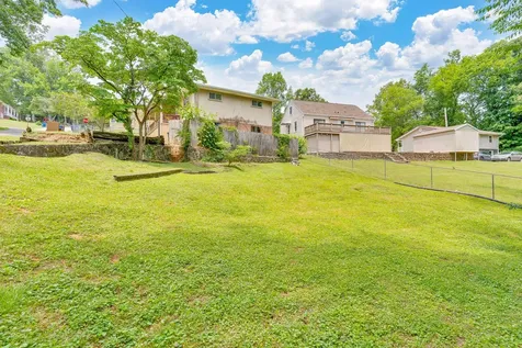 207 Regal Drive Chattanooga TN 37415