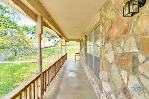 207 Regal Drive Chattanooga TN 37415