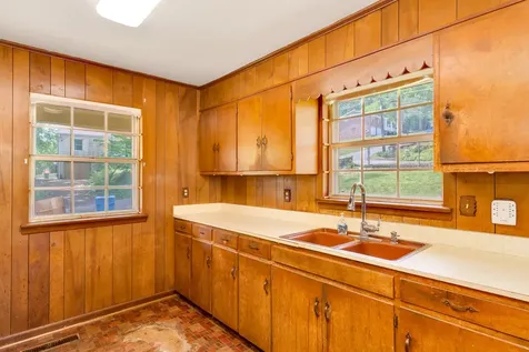 207 Regal Drive Chattanooga TN 37415
