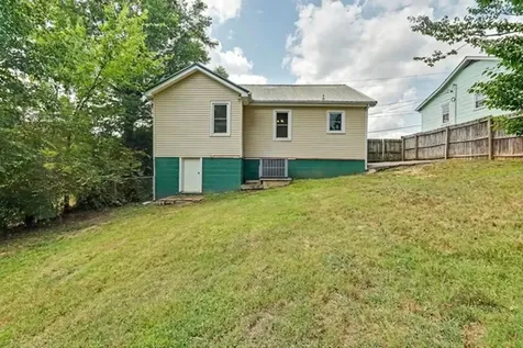 401 College Ave, E Carthage TN 37030