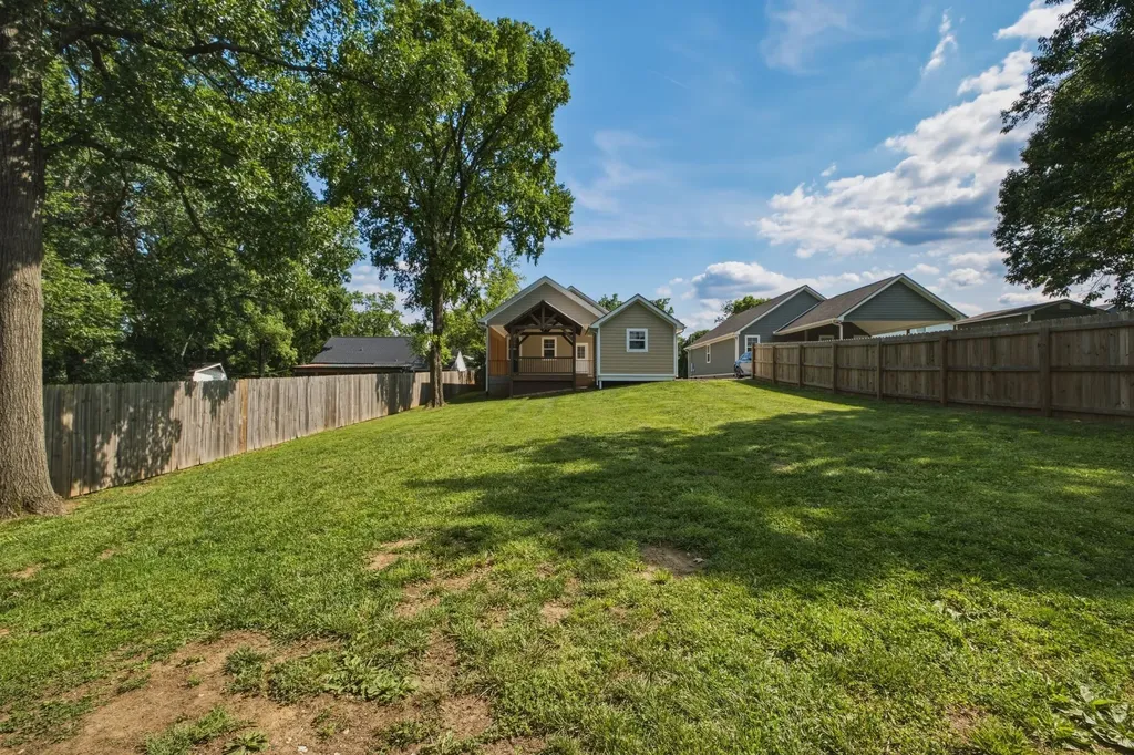 132 Plumlee Drive Hendersonville TN 37075