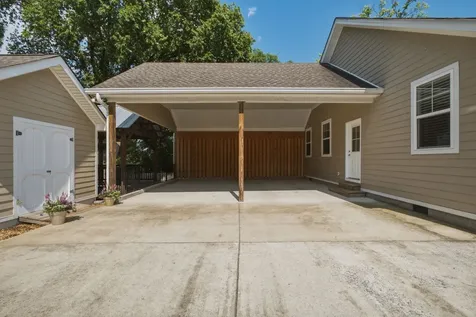 132 Plumlee Drive Hendersonville TN 37075